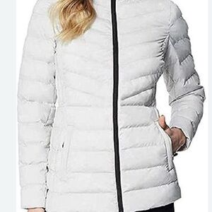 Jacket 32 Heat Women's Light Gray Puffer Jacket